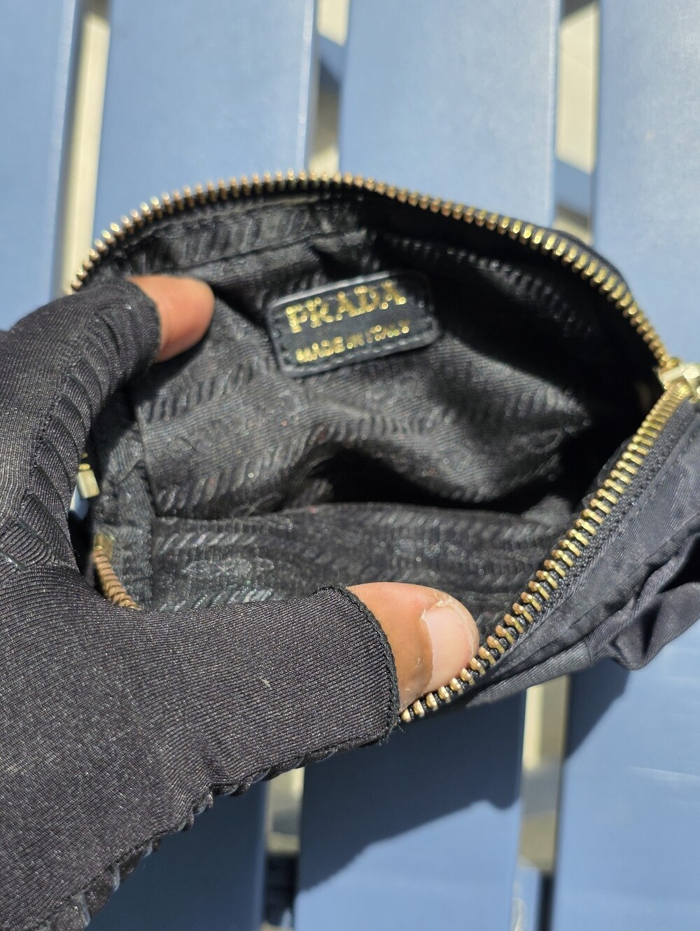 Prada Milano Black Nylon Bow Zip Pouch Coin Purse Wristlet Cosmetic Mini Bag - Picture 6 of 7